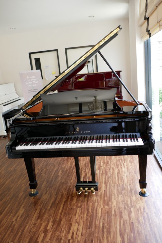 เปียโน Steinway & Sons Model O มือสอง