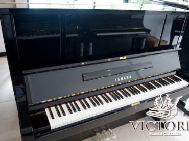 YAMAHA UX3