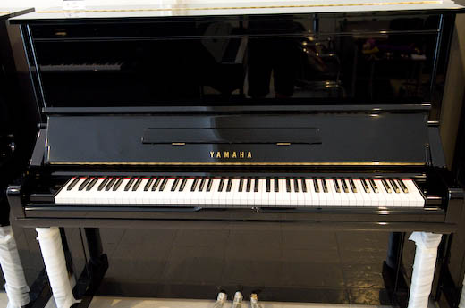 YAMAHA YU3